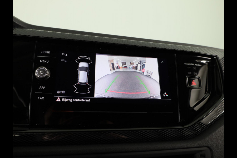 Volkswagen Polo GP Life Edition 1.0 95 pk 5 versn. Hand | 15" LM | Stoelverwarming | Camera |