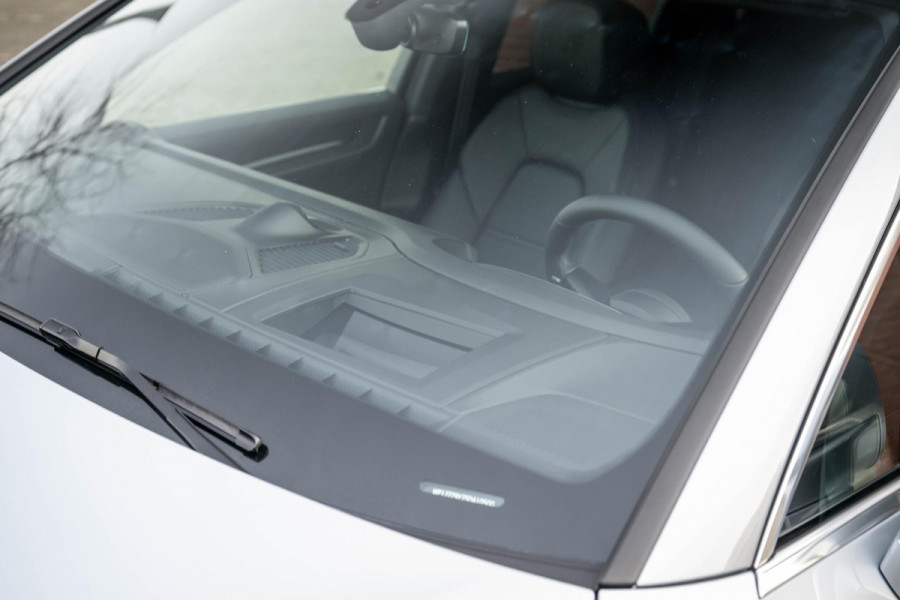 Porsche Cayenne 3.0 E-Hybrid SportDesign 4-Wielsturing InnoDrive