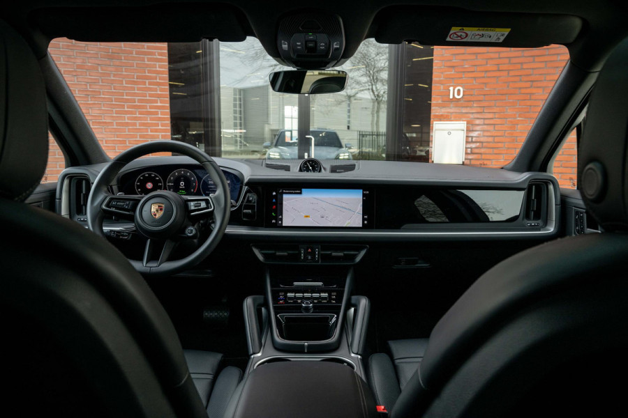 Porsche Cayenne 3.0 E-Hybrid SportDesign 4-Wielsturing InnoDrive