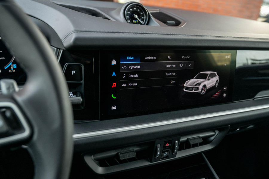 Porsche Cayenne 3.0 E-Hybrid SportDesign 4-Wielsturing InnoDrive