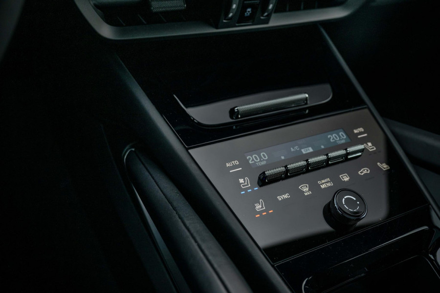 Porsche Cayenne 3.0 E-Hybrid SportDesign 4-Wielsturing InnoDrive