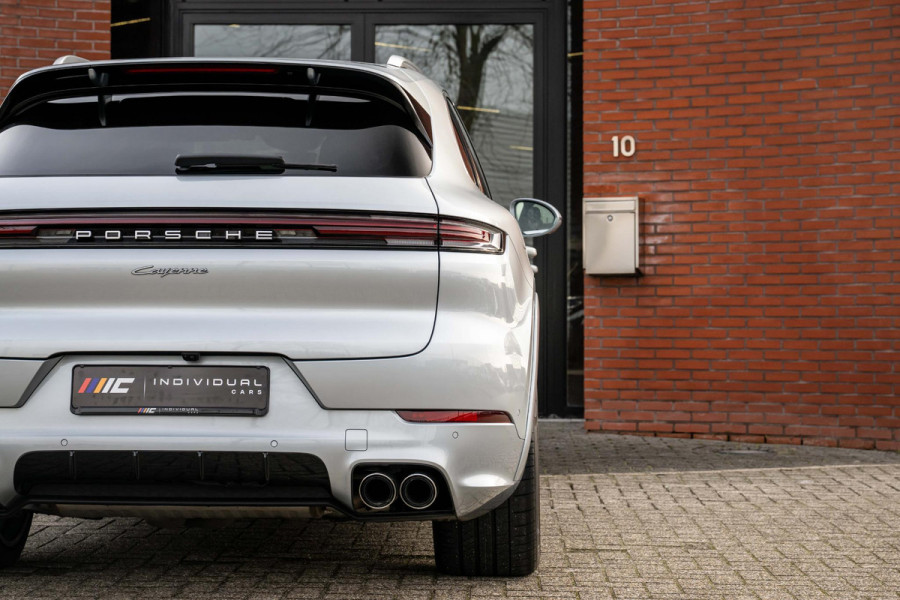 Porsche Cayenne 3.0 E-Hybrid SportDesign 4-Wielsturing InnoDrive