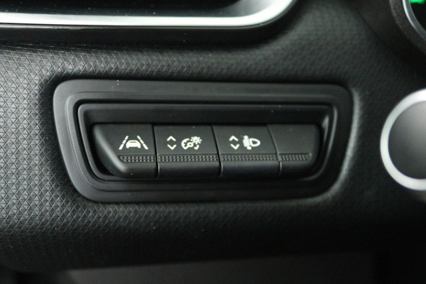 Renault Clio 1.0 TCe Zen (NAVIGATIE, PARKEERSENSOREN, CRUISE, 1e EIGENAAR, GOED ONDERHOUDEN)