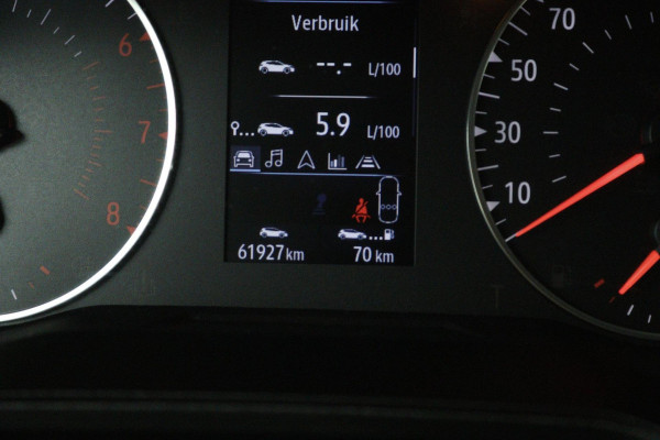 Renault Clio 1.0 TCe Zen (NAVIGATIE, PARKEERSENSOREN, CRUISE, 1e EIGENAAR, GOED ONDERHOUDEN)