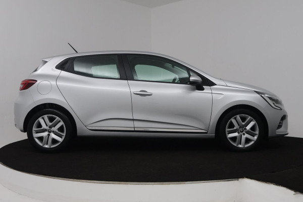 Renault Clio 1.0 TCe Zen (NAVIGATIE, PARKEERSENSOREN, CRUISE, 1e EIGENAAR, GOED ONDERHOUDEN)