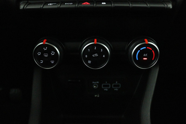 Renault Clio 1.0 TCe Zen (NAVIGATIE, PARKEERSENSOREN, CRUISE, 1e EIGENAAR, GOED ONDERHOUDEN)