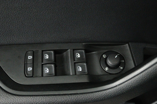 Škoda Superb Combi 1.5 TSI ACT Ambition Business (PANORAMADAK, TREKHAAK, STOELVERWARMING, CARPLAY, PDC)