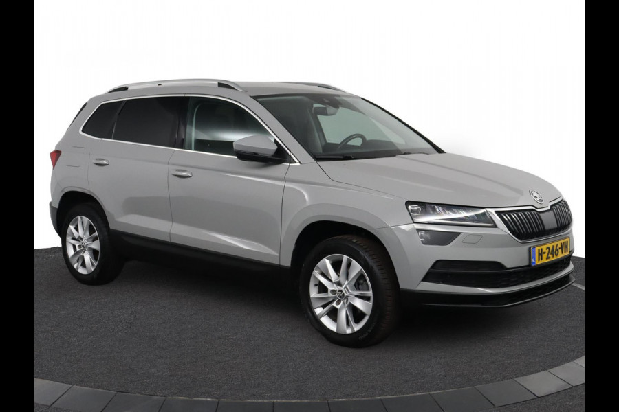 Škoda Karoq 1.0 TSI Business Edition|LED|Camera|Stoelverwarming
