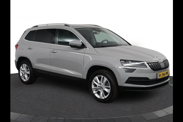 Škoda Karoq 1.0 TSI Business Edition|LED|Camera|Stoelverwarming