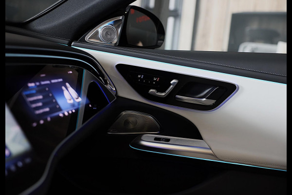 Mercedes-Benz E-Klasse 300 e AMG 53 Look / HYPERSCREEN / Massage / Burmester 4D / Head Up / 360 Camera / Acc / Open Pano / 20 Inch