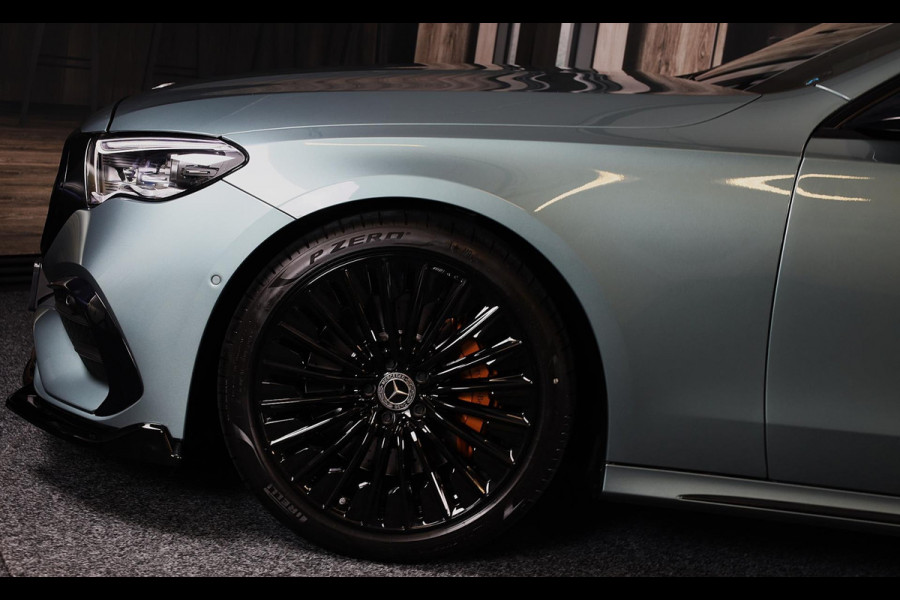 Mercedes-Benz E-Klasse 300 e AMG 53 Look / HYPERSCREEN / Massage / Burmester 4D / Head Up / 360 Camera / Acc / Open Pano / 20 Inch