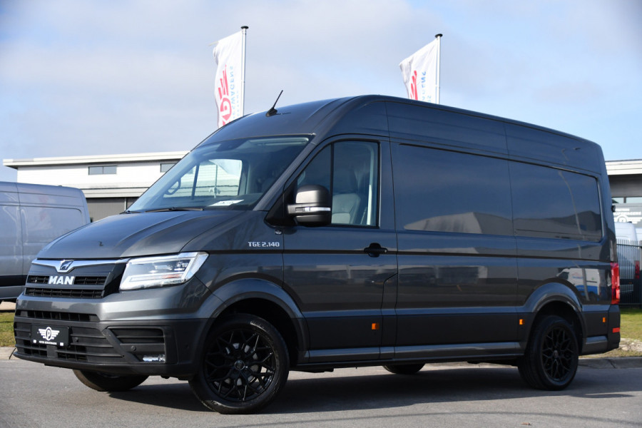 MAN TGE 2.0 L3H3 PB Edition Camera, Cruise, Carplay, LED, Clima, Stoelverwarming, Trekhaak, 140pk, Sensoren, Leder, Uniek!