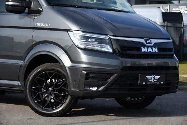MAN TGE 2.0 L3H3 PB Edition Camera, Cruise, Carplay, LED, Clima, Stoelverwarming, Trekhaak, 140pk, Sensoren, Leder, Uniek!