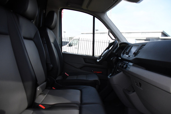 MAN TGE 2.0 L3H3 PB Edition Camera, Cruise, Carplay, LED, Clima, Stoelverwarming, Trekhaak, 140pk, Sensoren, Leder, Uniek!