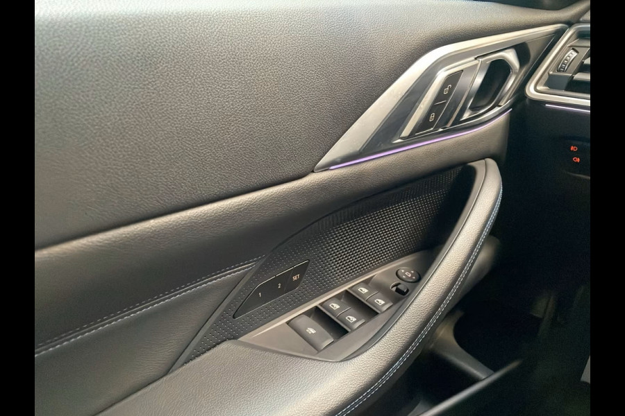 BMW 4 Serie Cabrio 420iA M-SPORT ** LED, NAVI+, LEDER, MEMORY, ALARM, AMBIENTE, 18-inch LMV ** 1e EIG - UNFALLFREI ** ** INFORMEER OOK NAAR ONZE AANTREKKELIJKE FINANCIAL-LEASE TARIEVEN **