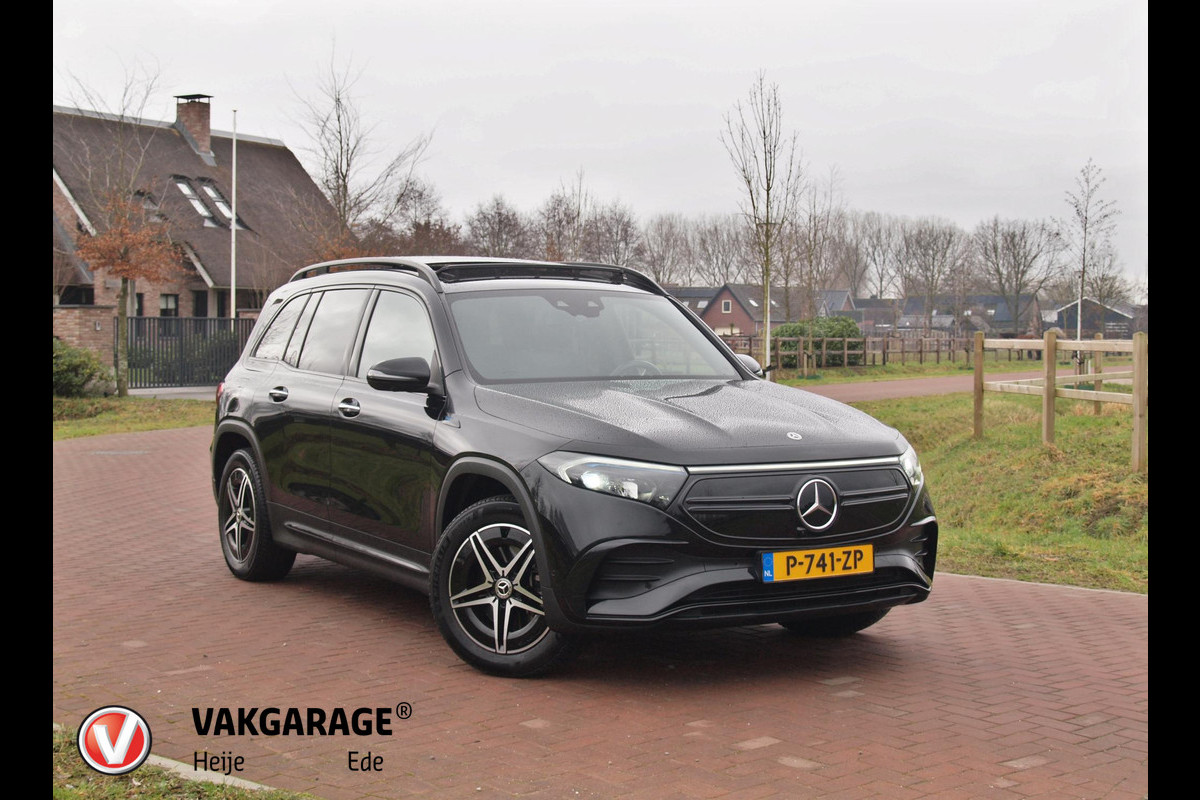 Mercedes-Benz EQB 250 AMG Line 67 kWh | SOH 95% | Panoramadak | Head-Up Display | 360 Camera | Sfeerverlichting |