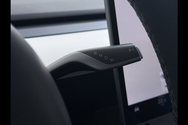 Tesla Model 3 RWD SR plus 325PK LFP Accu Ivory AutoPilot Leder Pano-dak FSD-vb. Adaptive-Cruise Camera's Elektr.-Stuur+Stoelen+Spiegels+Geheug Priv.Glasss Navi LED DAB Voorverwarmen Keyless One-Pedal-Drive Lmv 18" SOH 89% 1e Eigenaar Origineel Nederlandse Auto Fabrieks Garantie op Accu en Motor tot 23-08-2031 / 160.000km