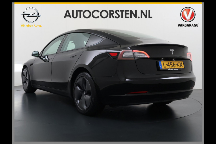 Tesla Model 3 RWD SR+ NW Model 60kWh LFP 283PK Warmtepomp Elektr.A-klep Sentry Mode Stoel+Bankverwarmd FSD 18" Premium Luidspr. AutoPilot Leer Navi LED Comfortstoelen ACC DAB Keyless en Voorverwarmen interieur via App One-Pedal-Drive Origineel Nederlandse auto Garantie Accu/Motor tot 14-06-2029 max 160.000km