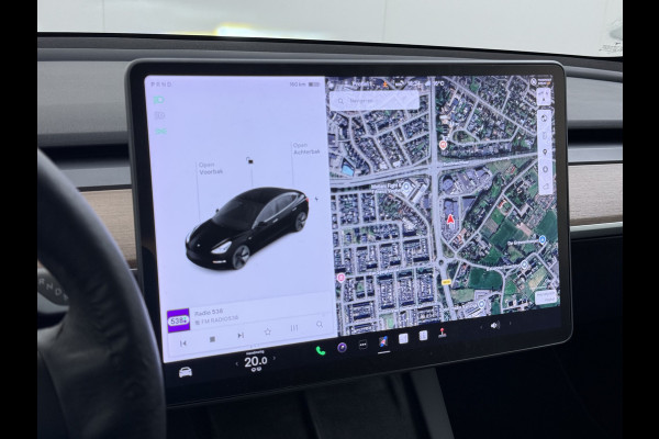 Tesla Model 3 RWD SR+ NW Model 60kWh LFP 283PK Warmtepomp Elektr.A-klep Sentry Mode Stoel+Bankverwarmd FSD 18" Premium Luidspr. AutoPilot Leer Navi LED Comfortstoelen ACC DAB Keyless en Voorverwarmen interieur via App One-Pedal-Drive Origineel Nederlandse auto Garantie Accu/Motor tot 14-06-2029 max 160.000km