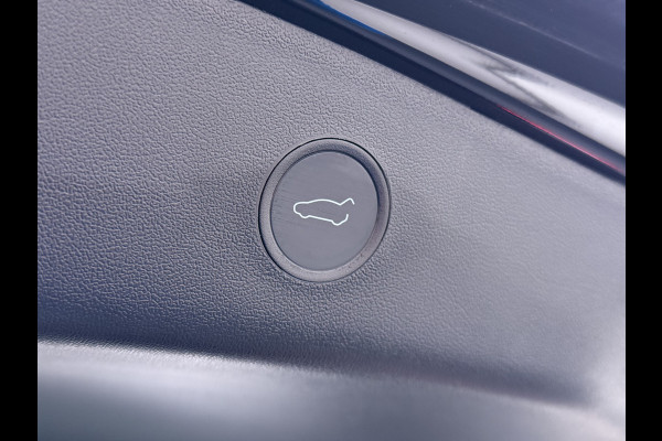 Tesla Model 3 RWD SR+ NW Model 60kWh LFP 283PK Warmtepomp Elektr.A-klep Sentry Mode Stoel+Bankverwarmd FSD 18" Premium Luidspr. AutoPilot Leer Navi LED Comfortstoelen ACC DAB Keyless en Voorverwarmen interieur via App One-Pedal-Drive Origineel Nederlandse auto Garantie Accu/Motor tot 14-06-2029 max 160.000km