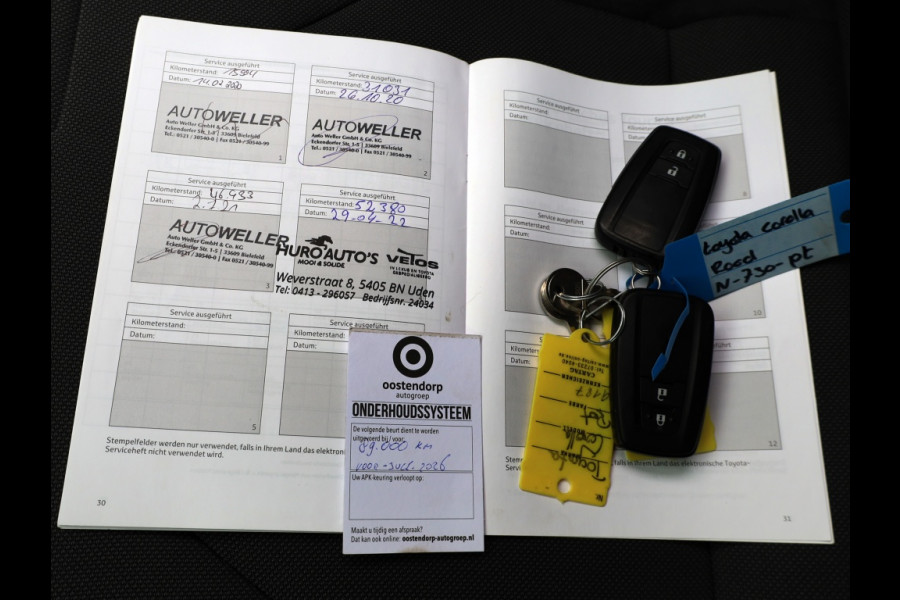 Toyota Corolla 2.0 Hybrid Executive | Panoramadak | Leder/Alcantara | JBL