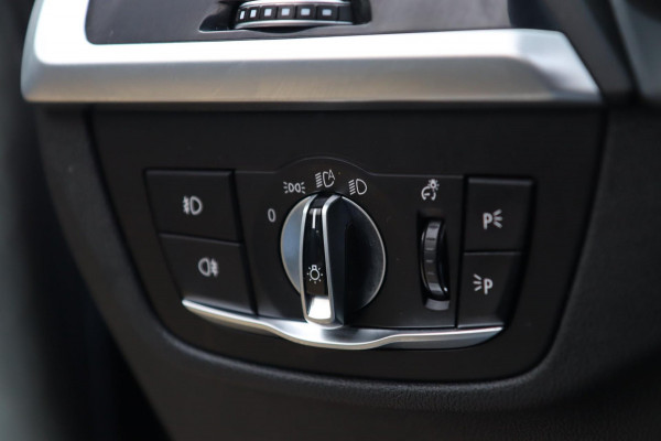 BMW X3 XDrive20i / PANO / HUD / ACC / MEMORY / KEYLESS / DEALER SERVICE!