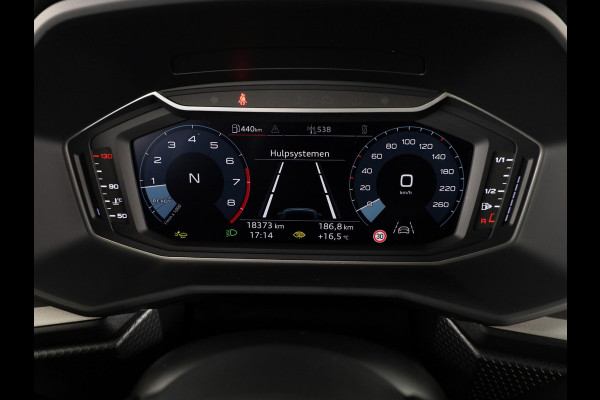 Audi A1 allstreet 35 TFSI Advanced edition 150pk Automaat | Smartphone interface | Climat control | Audi sound system