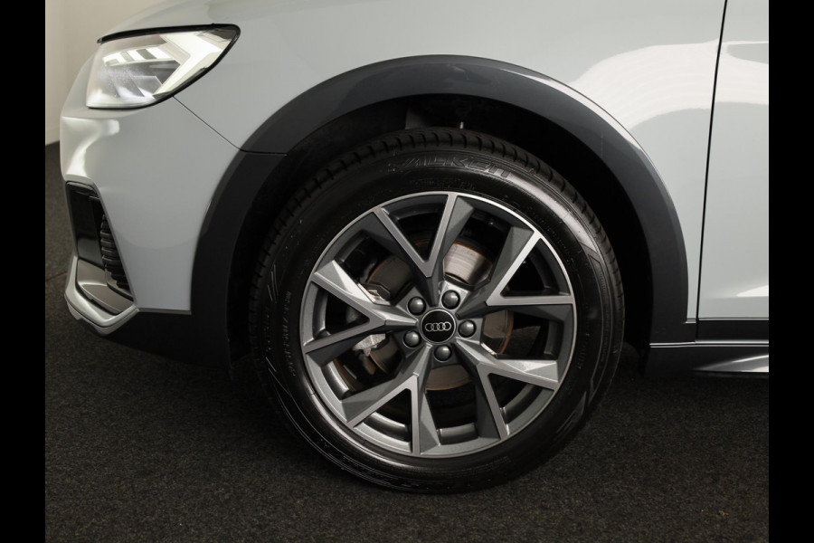 Audi A1 allstreet 35 TFSI Advanced edition 150pk Automaat | Smartphone interface | Climat control | Audi sound system