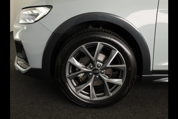 Audi A1 allstreet 35 TFSI Advanced edition 150pk Automaat | Smartphone interface | Climat control | Audi sound system