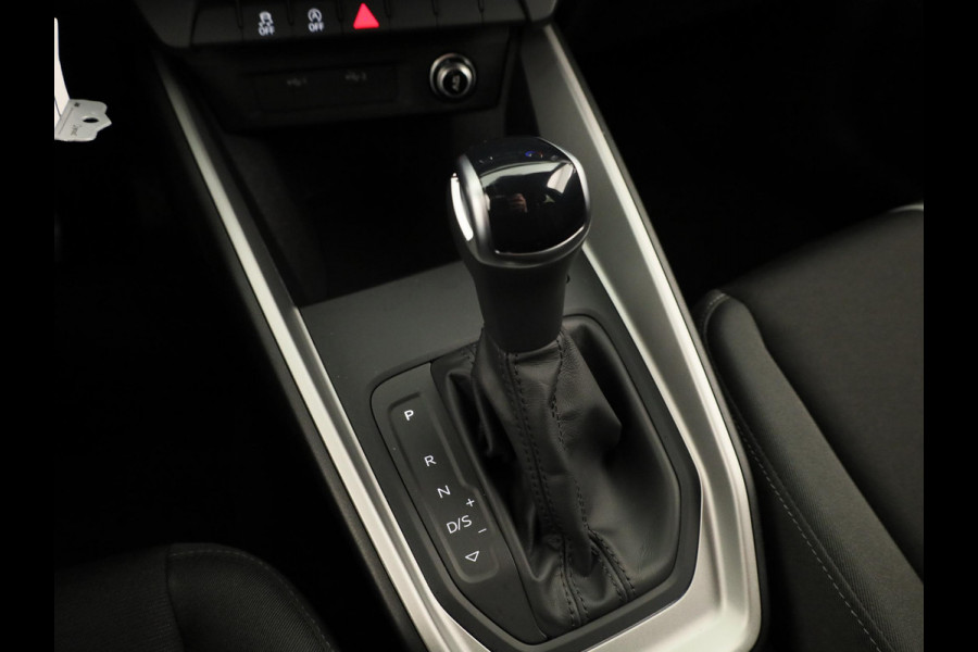 Audi A1 allstreet 35 TFSI Advanced edition 150pk Automaat | Smartphone interface | Climat control | Audi sound system