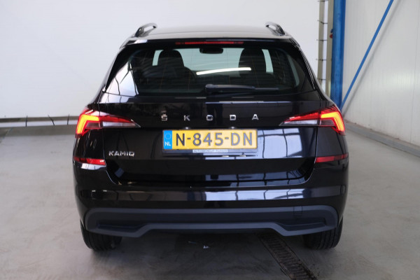Škoda Kamiq 1.0 TSI Ambition Automaat - N.A.P. Airco, Cruise, Navi, Pano.