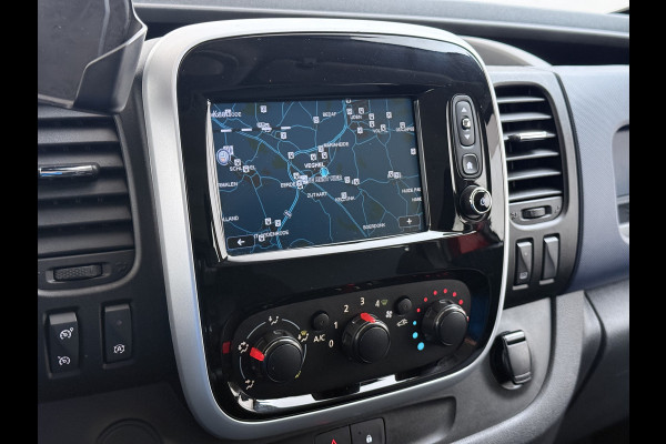 Opel Vivaro D126PK Dubbele Cabine 5-Persoons L2H1 Trekhaak Camera Navi Airco Cruise Control Pdc Sport EcoFlex 1.6CDTI Euro 6 Betonplex Vloer Wandbetimmering Schuifdeur Regen-Lichtsensor 1e Eigenaar Origineel Nederlandse Auto Dealeronderhouden 2.000kg trekvermogen