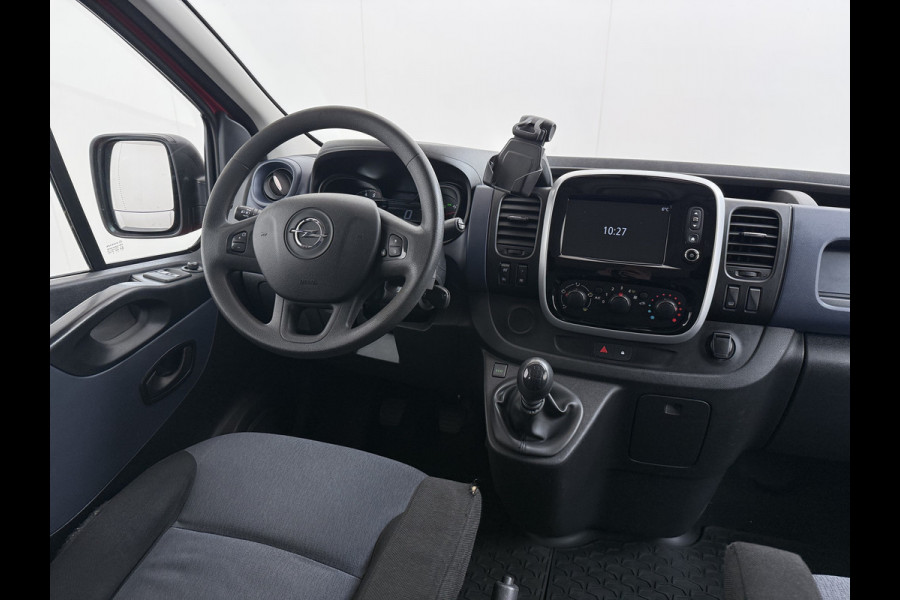 Opel Vivaro D126PK Dubbele Cabine 5-Persoons L2H1 Trekhaak Camera Navi Airco Cruise Control Pdc Sport EcoFlex 1.6CDTI Euro 6 Betonplex Vloer Wandbetimmering Schuifdeur Regen-Lichtsensor 1e Eigenaar Origineel Nederlandse Auto Dealeronderhouden 2.000kg trekvermogen