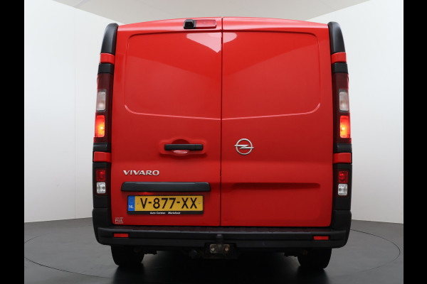 Opel Vivaro D126PK Dubbele Cabine 5-Persoons L2H1 Trekhaak Camera Navi Airco Cruise Control Pdc Sport EcoFlex 1.6CDTI Euro 6 Betonplex Vloer Wandbetimmering Schuifdeur Regen-Lichtsensor 1e Eigenaar Origineel Nederlandse Auto Dealeronderhouden 2.000kg trekvermogen