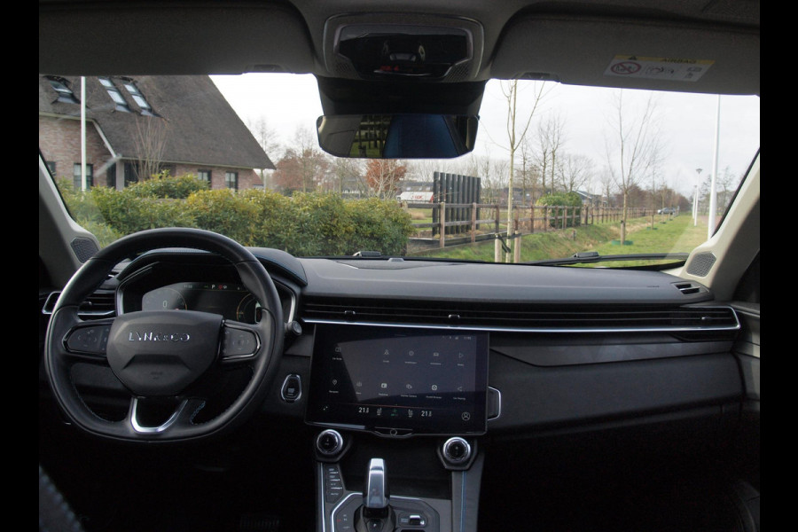 Lynk & Co 01 1.5 | Panoramadak | 360 Camera | Apple Carplay | Sfeerverlichting |