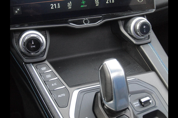 Lynk & Co 01 1.5 | Panoramadak | 360 Camera | Apple Carplay | Sfeerverlichting |