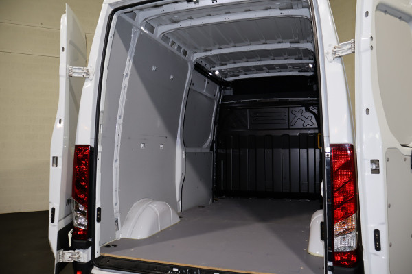 Iveco Daily 35S21 3.0 210pk Hi-Matic Automaat Luchtvering Standkachel Led