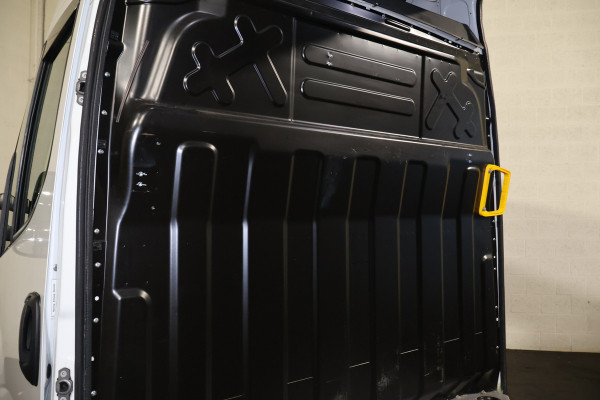 Iveco Daily 35S21 3.0 210pk Hi-Matic Automaat Luchtvering Standkachel Led