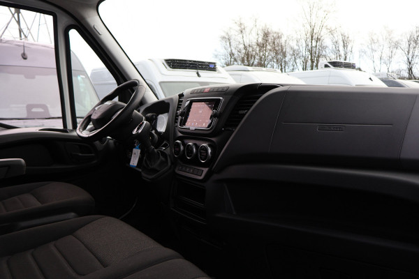 Iveco Daily 35S21 3.0 210pk Hi-Matic Automaat Luchtvering Standkachel Led