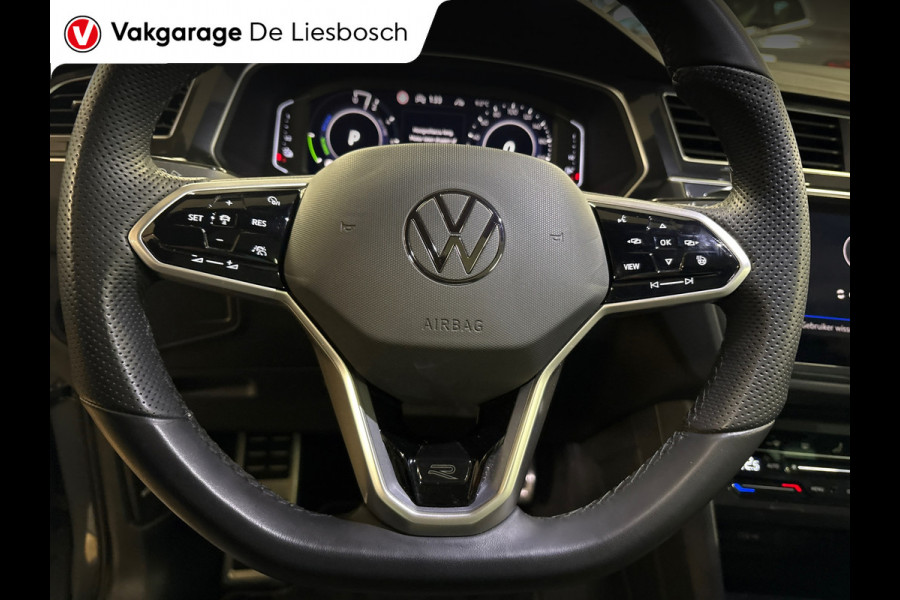 Volkswagen Tiguan 1.4 TSI eHybrid R-Line Business+,navi,pano,IQ light,trekhaak,camera,
