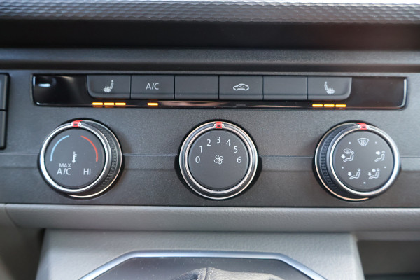 Volkswagen Transporter 2.0 TDI 204pk L2 H1 DC Bulli Automaat Leer