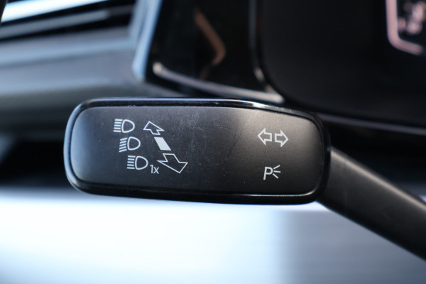 Volkswagen Transporter 2.0 TDI 204pk L2 H1 DC Bulli Automaat Leer