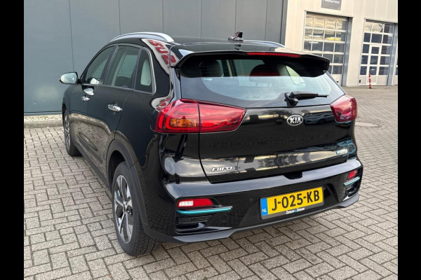 Kia e-Niro DynamicLine 64 kWh | Navi | Camera | 3-fase