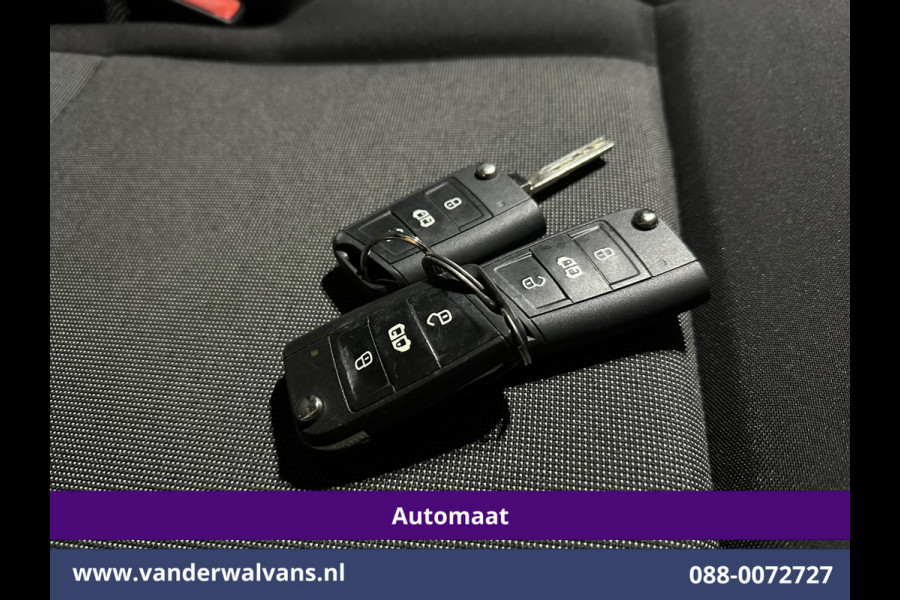 Volkswagen Crafter 2.0 TDI 141pk Automaat L3H2 L2H1 Inrichting Euro6 Airco | Navigatie | Camera Apple Carplay, Android Auto, Cruisecontrol, Bijrijdersbank, 3000kg trekvermogen