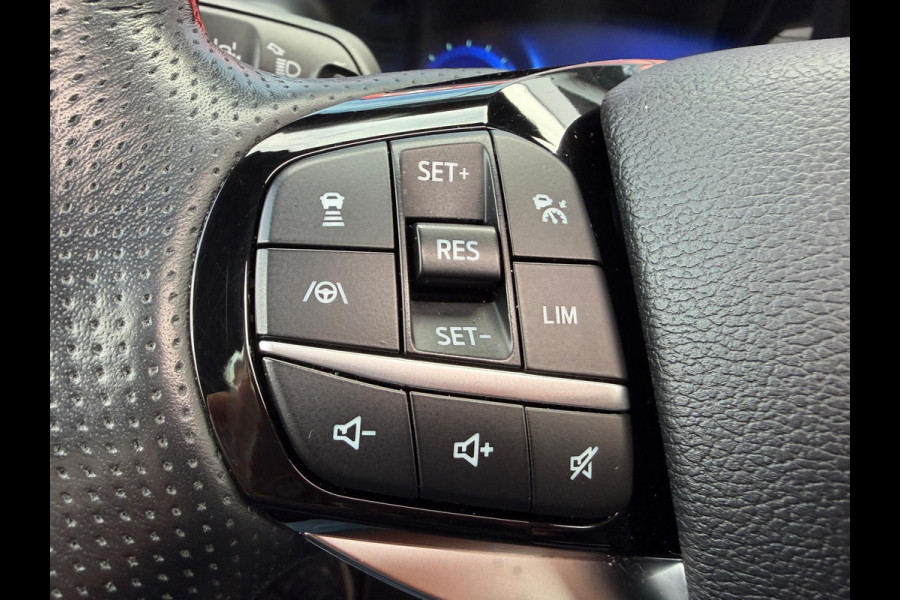 Ford Explorer 3.0 V6 EcoBoost PHEV ST-Line 7 persoon