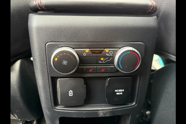 Ford Explorer 3.0 V6 EcoBoost PHEV ST-Line 7 persoon