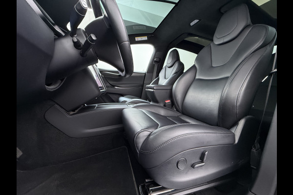 Tesla Model X 100D 20" Trekhaak Leder Luchtvering Adaptive Cruise AutoPilot Panoramadak Vleugeldeuren Camera's Elektr.Stoelen/Stuur+Verwarmd+G Adaptieve koplampen Lmv 20" Led Elektr.-Achterklep Bordherkenning Verwarmde Sproeiers-bladen Carbon Sentry Mode Valet mode 2250 kg Trekvermogen! € 124.700 nieuw !