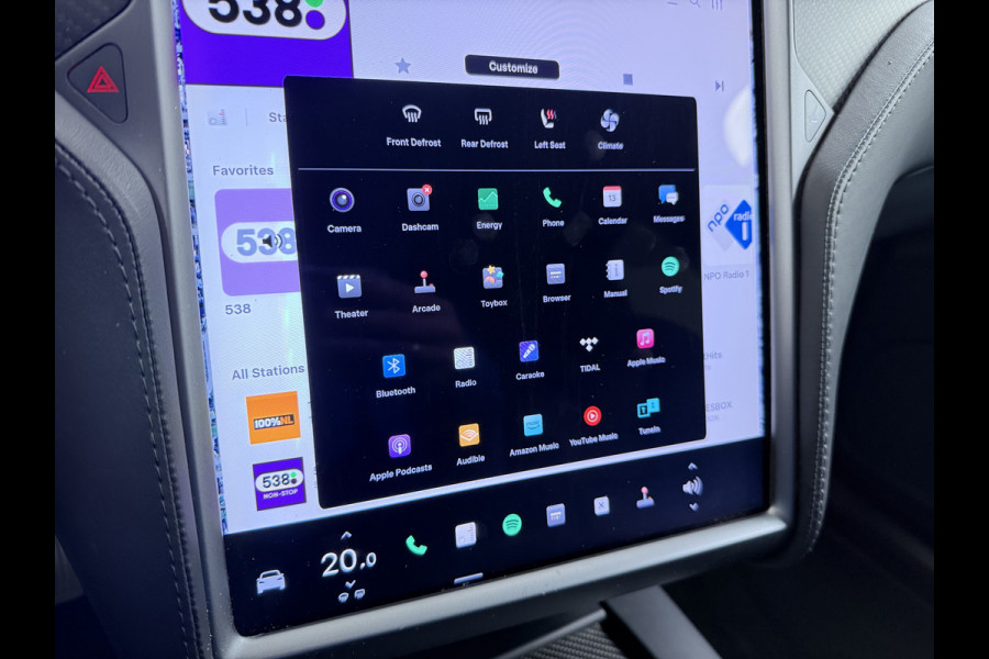 Tesla Model X 100D 20" Trekhaak Leder Luchtvering Adaptive Cruise AutoPilot Panoramadak Vleugeldeuren Camera's Elektr.Stoelen/Stuur+Verwarmd+G Adaptieve koplampen Lmv 20" Led Elektr.-Achterklep Bordherkenning Verwarmde Sproeiers-bladen Carbon Sentry Mode Valet mode 2250 kg Trekvermogen! € 124.700 nieuw !