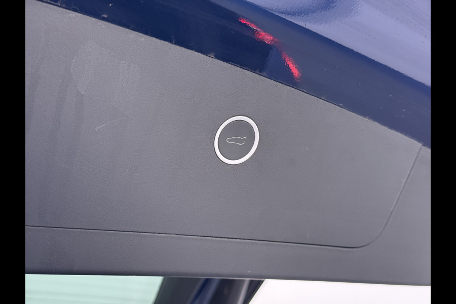 Tesla Model X 100D 20" Trekhaak Leder Luchtvering Adaptive Cruise AutoPilot Panoramadak Vleugeldeuren Camera's Elektr.Stoelen/Stuur+Verwarmd+G Adaptieve koplampen Lmv 20" Led Elektr.-Achterklep Bordherkenning Verwarmde Sproeiers-bladen Carbon Sentry Mode Valet mode 2250 kg Trekvermogen! € 124.700 nieuw !