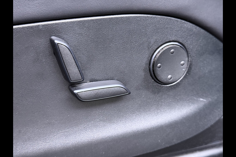 Tesla Model X 100D 20" Trekhaak Leder Luchtvering Adaptive Cruise AutoPilot Panoramadak Vleugeldeuren Camera's Elektr.Stoelen/Stuur+Verwarmd+G Adaptieve koplampen Lmv 20" Led Elektr.-Achterklep Bordherkenning Verwarmde Sproeiers-bladen Carbon Sentry Mode Valet mode 2250 kg Trekvermogen! € 124.700 nieuw !